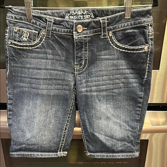 Paisley Sky‎ Blue and White Jean Shorts - Picture 1 of 4